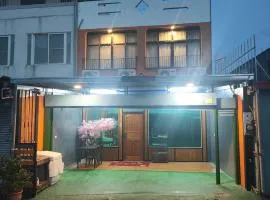 泷溪82民宿