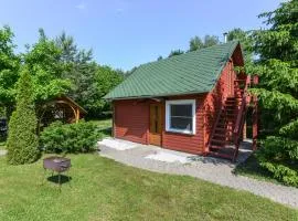 Nakvynė prie ežero Akmenėlis