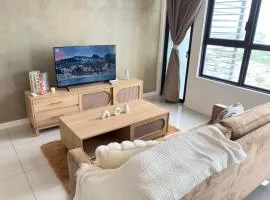 Shelisa's Cozy Retreat at Southplace Subang