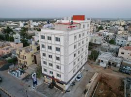 Sudarshan Palace By Spree，位于德瓦尔卡的酒店