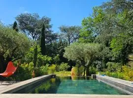 VILLA Caberardi - PISCINE