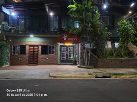 Hostal EL Prado，位于巴拿马城的酒店
