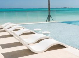 2 Bed Condo at ONE Cable Beach with balcony