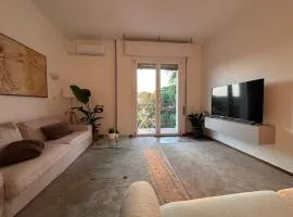 Cosy Penthouse near the hospital