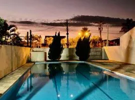 Casa com piscina e churrasqueira Itanhaém