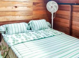 RedDoorz at Raujan Guesthouse Syariah Banjarmasin，位于Sungai Lutus的酒店