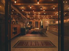 UNWIND HOTEL & BAR Sapporo，位于札幌的酒店