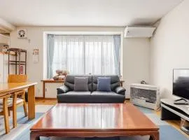 【One House 】白老駅から徒歩1分/グループ・家族で一棟貸切/ウポポイへのアクセスも抜群