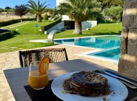 Possidi Hiliadou Boutique Resort，位于波塞蒂的酒店