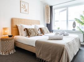 Charming Bed & Coffee By The Sea，位于佐特兰德的酒店