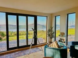 Laughing Seagull Cottage - Sea Views and Sauna