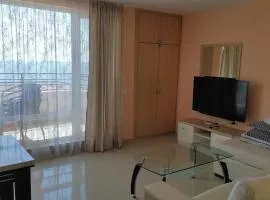 Double Peach Apartment