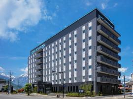 Hotel Route-Inn Shinano Omachi Ekimae，位于大町市的酒店
