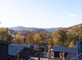 EuroParcs Biggesee，位于阿滕多恩的酒店