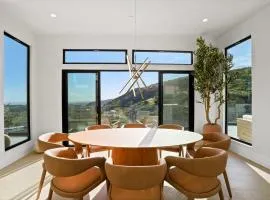 Samara by Stay Awhile Villas