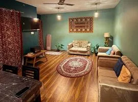 Blue Bells Highway Lodge, Srinagar