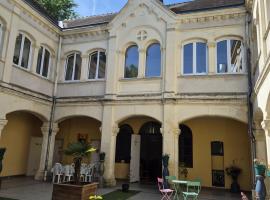 Motel le Bon Samaritain，位于Roucy的酒店