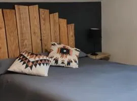 Habitación con baño compartido