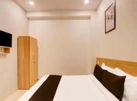 Super Collection O De Alphabet Hotel ECIL，位于Maula Ali的酒店