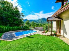 Holiday Home Božica by Interhome，位于Brod na Kupi的酒店
