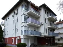 Liliom Apartman