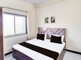 Hotel O Midwaytreat Burhanpur，位于Burhānpur的酒店