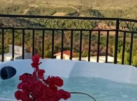 Diamantina Falls Boutique Hotel & Spa，位于伊比科阿拉的酒店