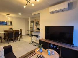 Departamento Corporativo IV Las Rastras ' San Miguel - RENTCOVAC - Factura Inmediata，位于塔尔卡的带泳池的酒店