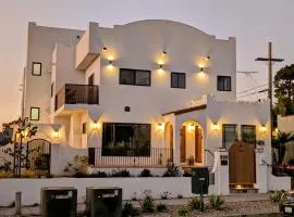 Rise Suites Oceanside