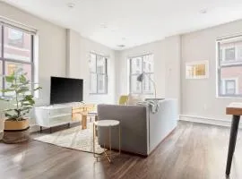 Comfy Financial District 1 Bed with Keyless Entry