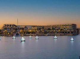 Vida Marina Resort Marassi，位于阿莱曼的民宿