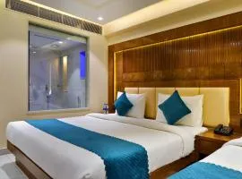 Hotel Grand Plaza in City Centre - At New Delhi Railway Station
