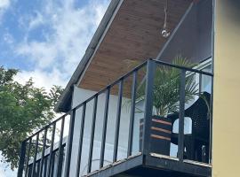 Divino Glamping Romantico Jacuzzi Villeta NUEVO，位于比列塔的酒店