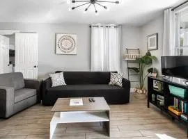 Recently Renovated! 3BR 2BA Ybor Bungalow