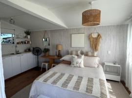 Cooks Beach Studio Escape，位于Cooks Beach的酒店