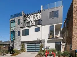 Walk to the Beach & Pier Ocean View Roof Deck