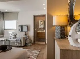 Ioanna Endless Blue Studio