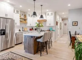 Luxury Comfort Near Downtown