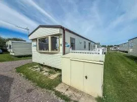 8 Berth Caravan With Decking At Sunnydale In Lincolnshire Ref 35087S