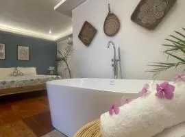 Apoheo Beach Cabin Free Use Motorbike During Stay