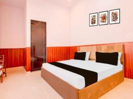 MY SPACE HOTELS AND RESTAURANTs，位于Palwal的酒店