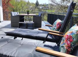 Diemelsee Chalet - romantisches Ferienhaus im Sauerland N&auml;he Willingen Winterberg mit Seeblick，位于Diemelsee的木屋