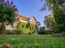 Bergerie du Château - Lacapelle Marival，位于拉卡佩勒-马里瓦勒的酒店