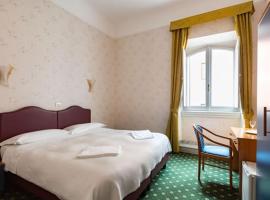 Hotel at the beach，位于Ban Tha Samet (1)的酒店