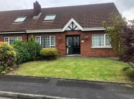 Charming getaway in Newry centre