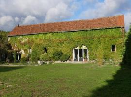 Ancienne Bergerie du Viala - Silent Nature，位于Cornus的酒店