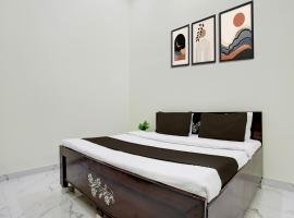 Hotel O Glory green farms and guest house，位于莫拉达巴德的酒店