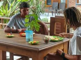Dannyjuljol homestay