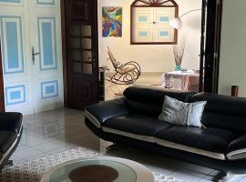 Chambre à louer quartier Frégate est 2 piscine privée，位于勒弗朗索瓦的酒店