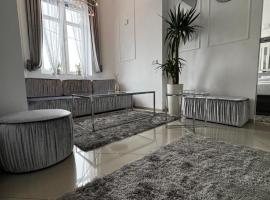 Salt INN Apartments No 2 - jacuzzi，位于威利兹卡的酒店